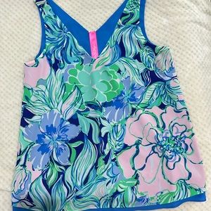 Reversible Lily Pulitzer shirt. Size small 100% polyester